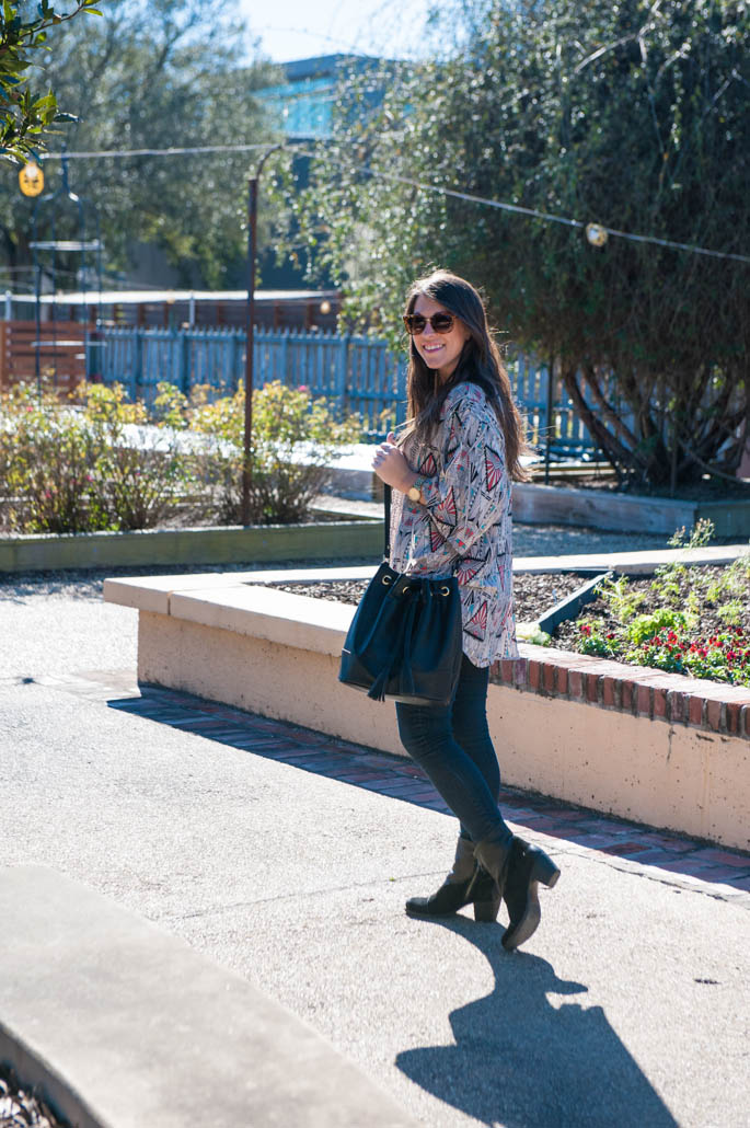 Patterned spring kimono with black bucket bag and black ankle boots