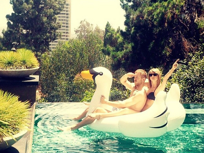 Taylor Swift Swan Pool Float